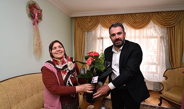 Pursaklar Belediye Başkanı Çetin şehit annelerini ziyaret etti