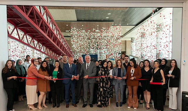 "2022 Mezunları Resim Sergisi" açıldı