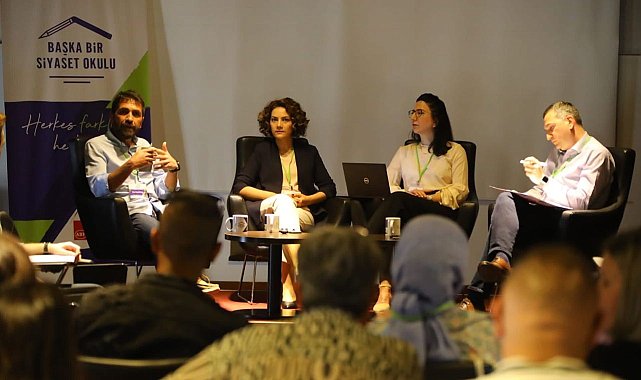 "Başka Bir Siyaset Okulu", Selçuk'ta başladı