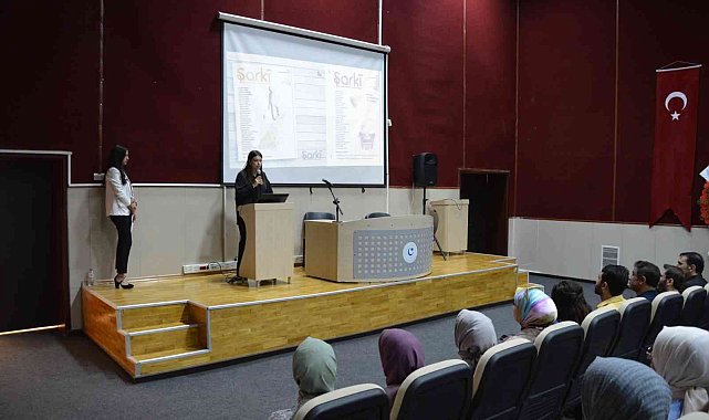 "Edebiyat dergilerinin dünü ve bugünü" paneli gerçekleştirildi