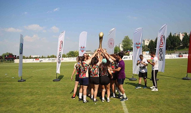 Ragbi heyecanı nefes kesti