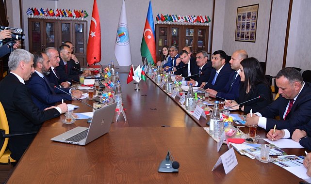 Rektör Çomaklı Nahçıvan'da bir dizi temaslarda bulundu