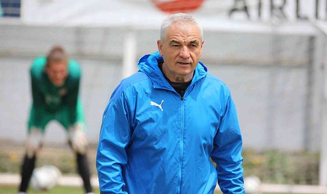 Rıza Çalımbay: "Tek amacımız kupayı almak"