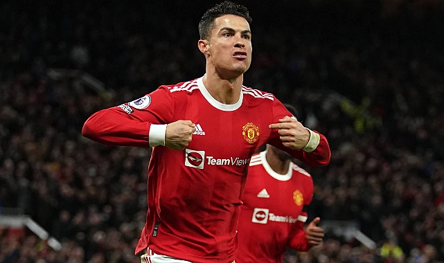 Ronaldo'nun yeni adresi ''pes'' dedirtti! 