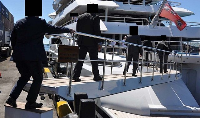 Rus oligarkın 300 milyon doalarlık yatına ABD'nin talebi üzerine Fiji'de el konuldu