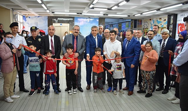 Salihli'de özel öğrencilerden özel sergi