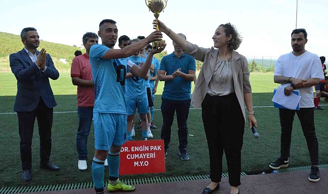 Şampiyon Cumayeri MYO oldu