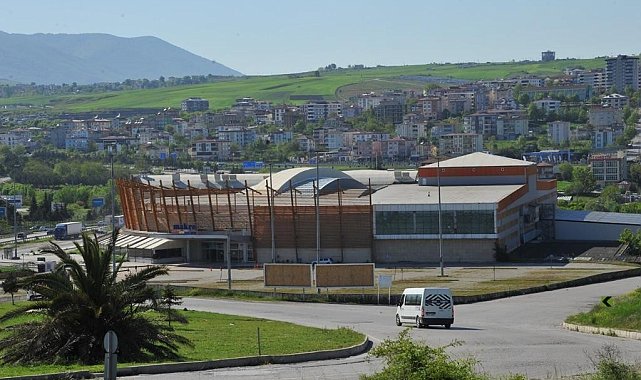 Samsun Büyükşehir Belediyesi eski AVM'yi satın aldı