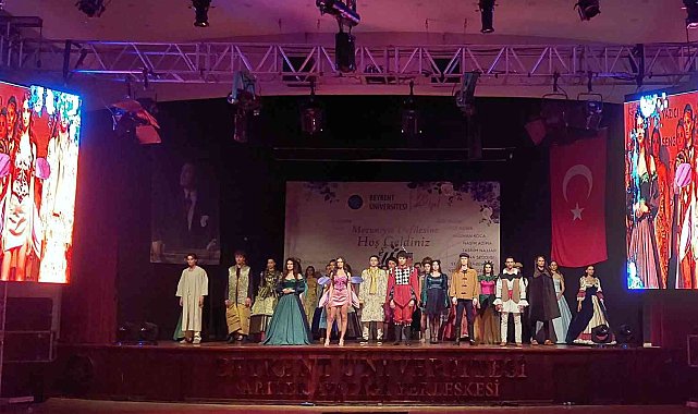 Sanat günlerinde öğrenciler birbirinden özel yeteneklerini sergiledi