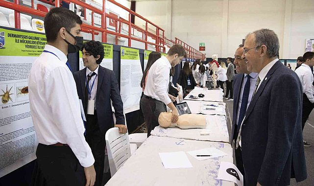 SANKO Liseleri bilim fuarı düzenledi