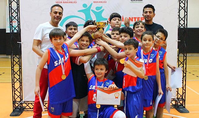 SANKO Okullarının basketbol başarısı