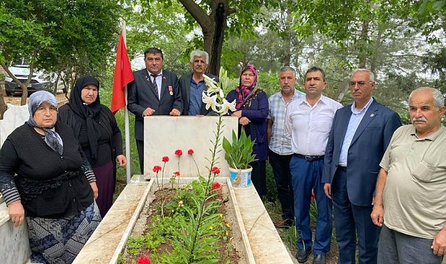 Şehit Ahmet Tıraş kabri başında dualarla anıldı