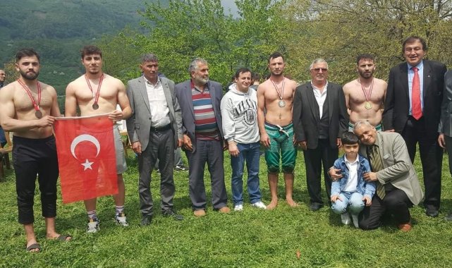 Şehit Hakan Altıkatoğlu adına güreş turnuvası