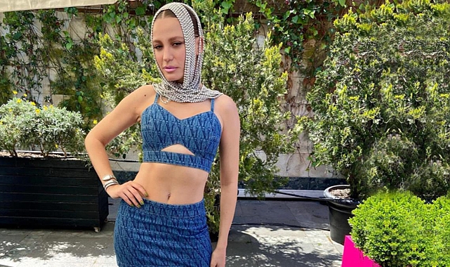 Serenay Sarıkaya tarzı ve dansıyla olay oldu! &quot;Fizik süper kafa olmamış&quot;