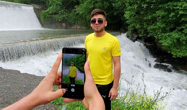 Şiddetli sağanakla birlikte debisi artan şelale görsel şölen sundu