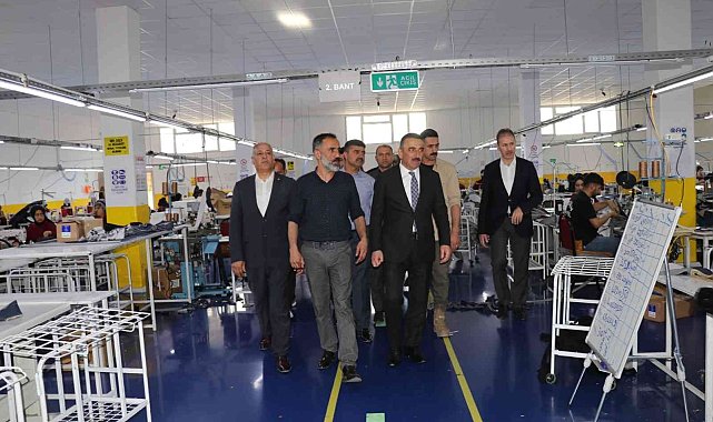 Siirt Valisi Hacıbektaşoğlu, OSB&#039;de yatırımcılarla görüştü