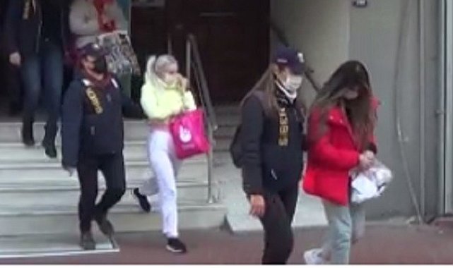 Simge Barankoğlu İzmir&#039;de gözaltına alındı