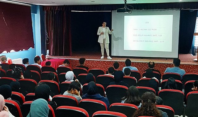 Sınav stresi ile başa çıkmanın formülleri aktarıldı