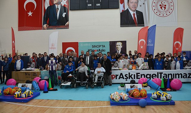Sinop'ta özel eğitim okullarına spor malzemesi verildi