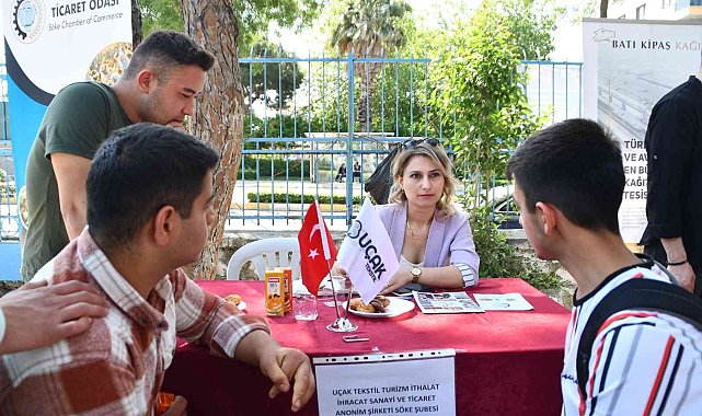Söke&#039;de Meslek Lisesi öğrencileri, iş insanlarıyla buluştu