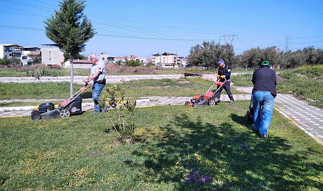 Soma'nın park ve bahçeleri yaza hazırlanıyor