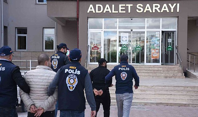 Sosyal medya dolandırıcıları tutuklandı