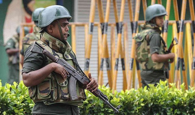 Sri Lanka'da orduya yağmacılar ve vandallar hakkında "vur" emri verildi