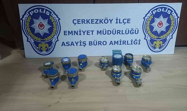 Su sayacı hırsızları yakalandı