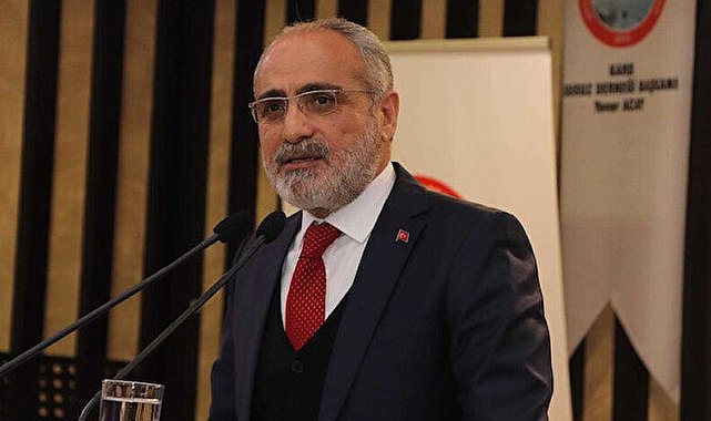 SUBÜ Konuşmaları'nda gündem millilik vizyonu