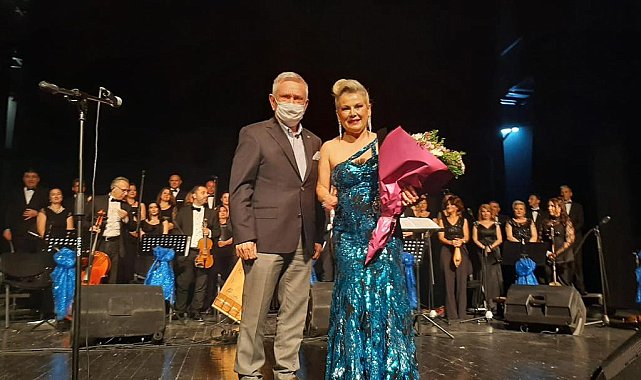 Suzidilden Gerdaniye'ye konseri beğeni topladı