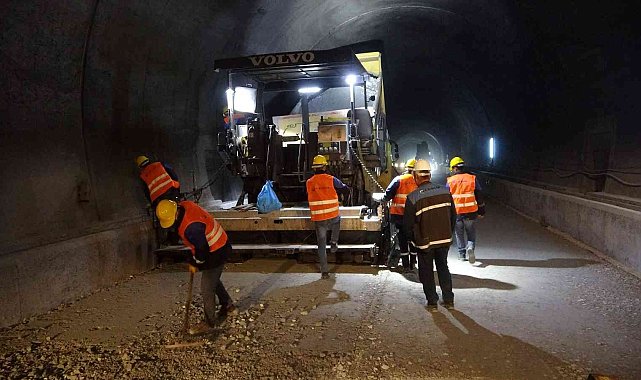 Tamamlandığında dünyanın ikinci, Avrupa&#039;nın ve Türkiye&#039;nin en uzun çift tüplü karayolu tüneli olacak