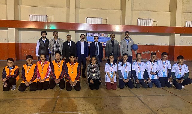 Taşlıçay'da golbol turnuvası yapıldı