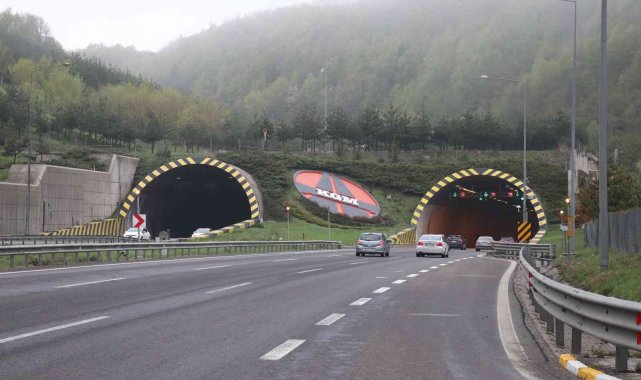 Tatilcilerin bayram dönüş yolculuğu başladı