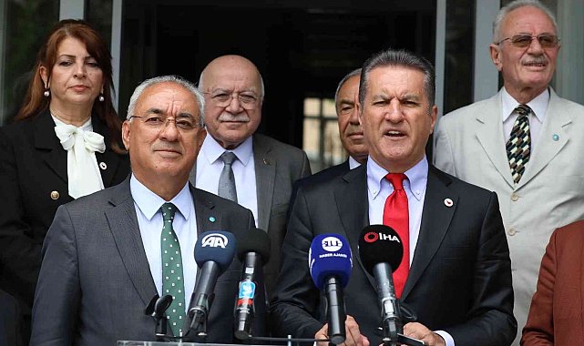 TDP Genel Başkanı Sarıgül, DSP lideri Aksakal'ı ziyaret etti