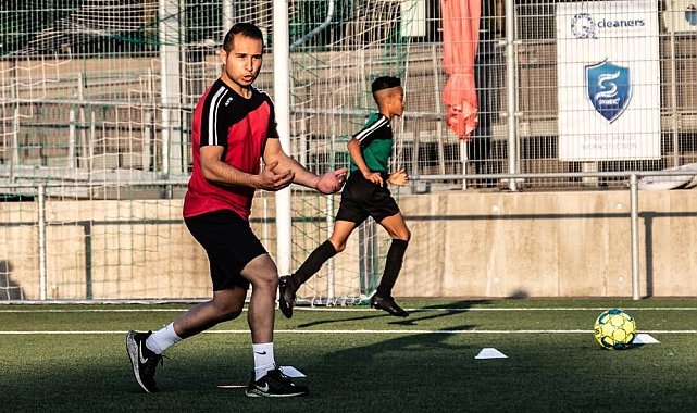 Teknik Direktör Abdullah Çapan, Belçika'da adından söz ettiriyor