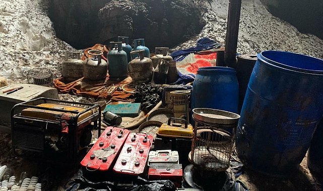 Tespit edilen mağarada mühimmat ve yaşam malzemeleri ele geçirildi