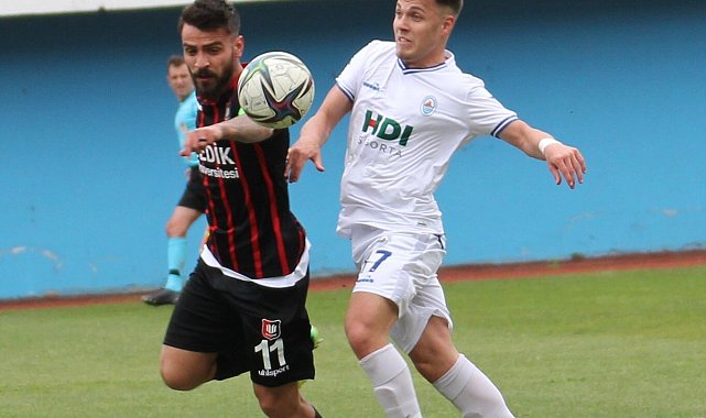 TFF 2. Lig: Pazarspor: 0 - Uşak Spor: 0