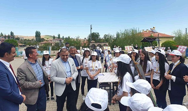 Tomarza'da 4006 TÜBİTAK Bilim Fuarı'na yoğun ilgi