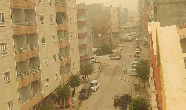 Toz bulutu Silopi'de hayatı olumsuz etkiledi