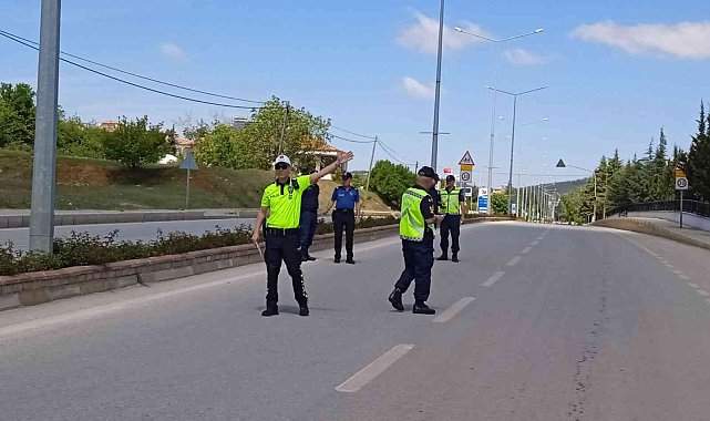 Trafik ekiplerinden 'yaya önceliği' denetimi