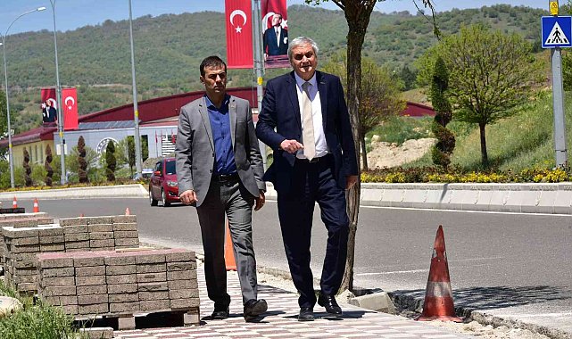 Tramvay çalışmaları kaldırım düzenleme çalışmaları ile başladı