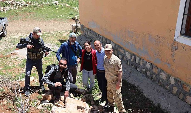 Tunceli'de çalınan koçbaşlı mezar taşı, 6 ay sonra bulunarak müze müdürlüğüne getirildi
