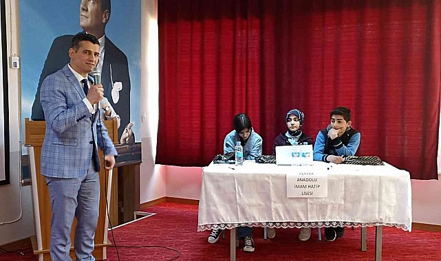 Tunceli'de imam hatip liseleri arası bilgi yarışması düzenlendi