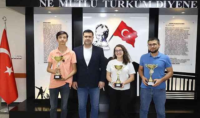 Turgutlu Belediyespor&#039;da kupa sevinci