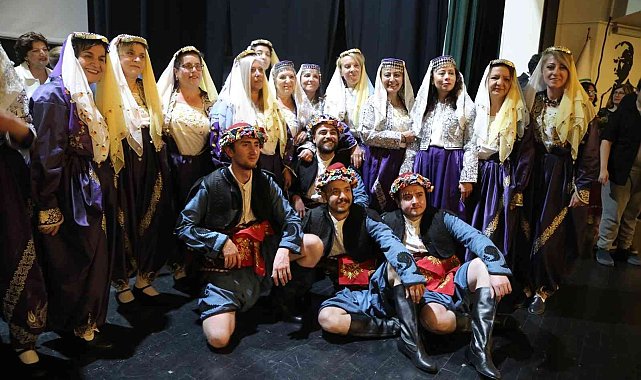 Türk Halk Müziği Konseri ve Halk Oyunları Gösterisi yoğun ilgi gördü