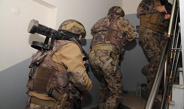 Ucuz konteyner ilanıyla 73 kişiyi dolandırmışlardı, 12 kişi tutuklandı