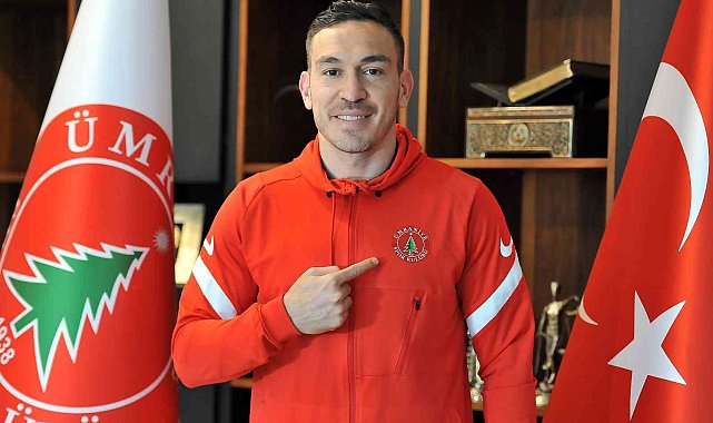 Ümraniyespor, Mevlüt Erdinç ile yollarını ayırdı