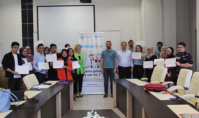 Üniversitede "İş Kulübü Eğitimi" gerçekleştirildi