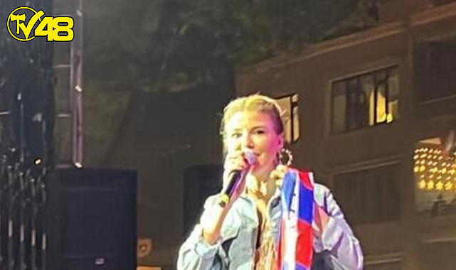 Ünlü Sanatçı Gülben Ergen Sahnede Şarkı Söylerken Bayıldı