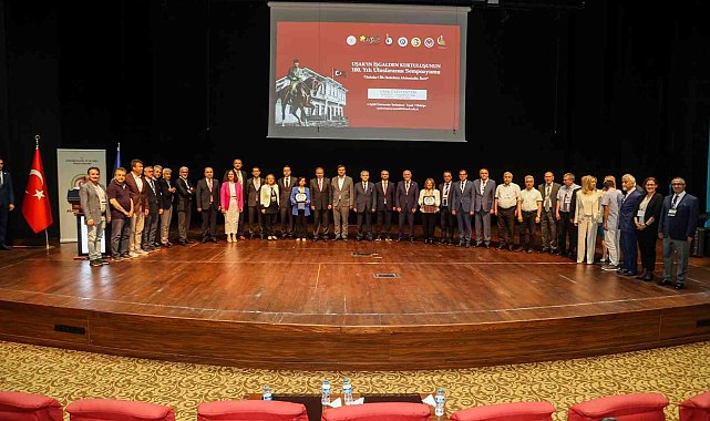 Uşak'ın Düşman İşgalinden Kurtuluşunun 100. Yılı Uluslararası Sempozyumu başladı